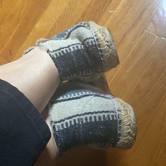 Chanel Striped Lace-Up Espadrille  Sneakers - Picture 11 of 11